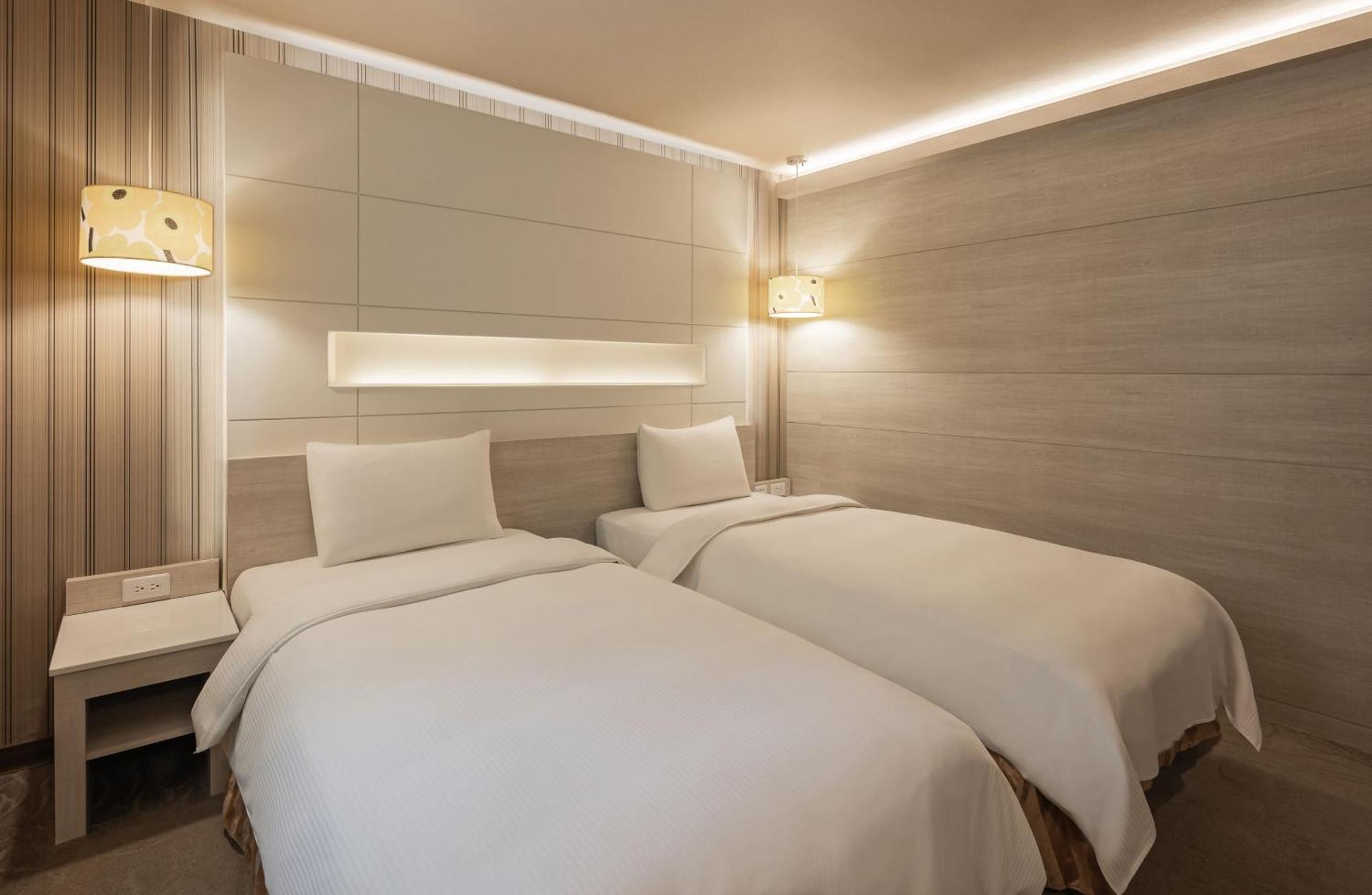 Kindness Hotel - Zhongshan Bade Branch Kaohsiung Zimmer foto