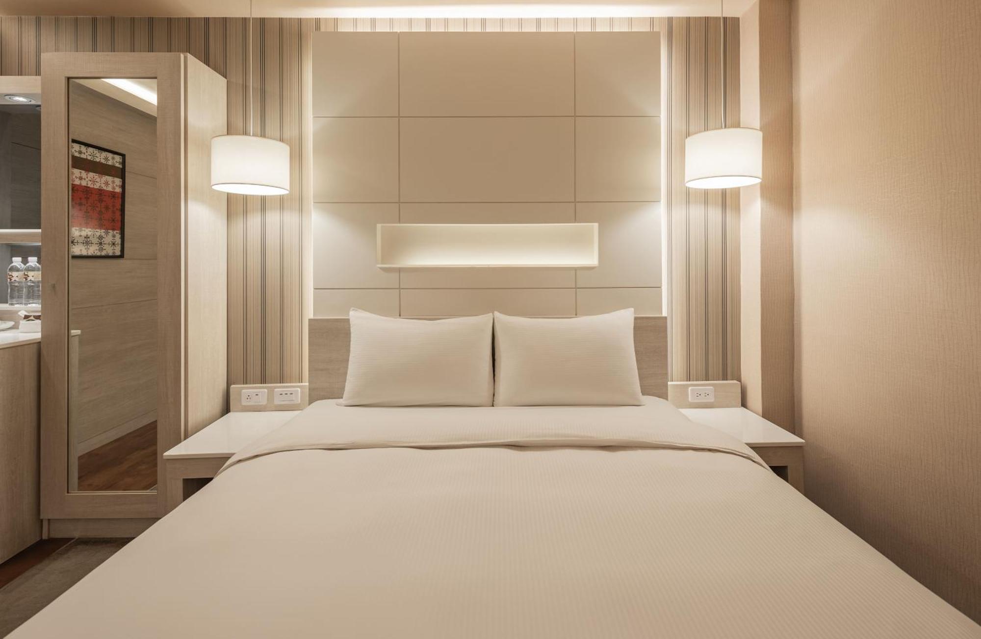 Kindness Hotel - Zhongshan Bade Branch Kaohsiung Zimmer foto